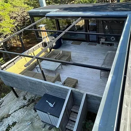 Live Among Trees In An Architect Drawn *