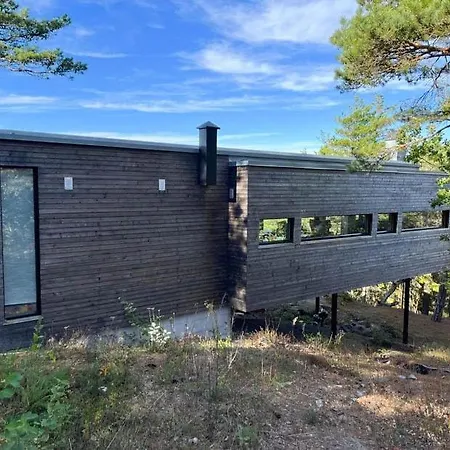 Tatil Evi Live Among Trees In An Architect Drawn Skjærhollen